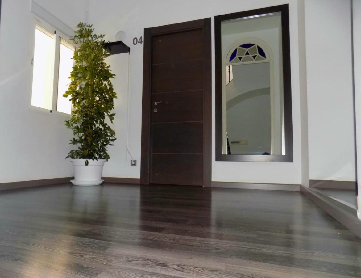 Residencia Viriato Ostello Siviglia Esterno foto